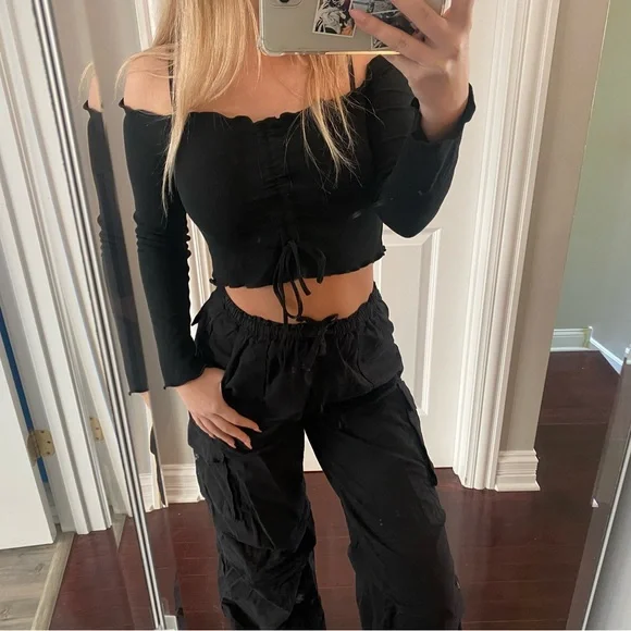 H&M black cargo pants - Picture 1 of 10